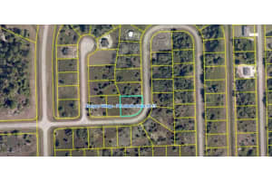 314 Phoenix Ter, Labelle