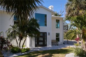 9455 Coventry Ct, Sanibel
