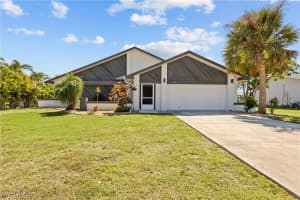 6013 Macbeth Ln, Fort Myers