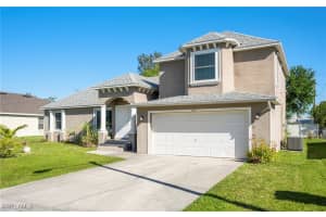605 Se 1st St, Cape Coral