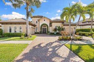 9094 Sahalee Ct, Naples