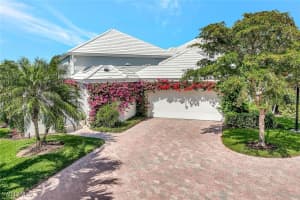 7063 Villa Lantana Way 3, Naples