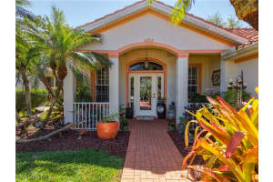 2030 Rio Nuevo Dr, North Fort Myers