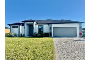 2512 Nw 4th St, Cape Coral