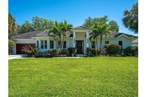 7026 Oakmont Pkwy, Naples