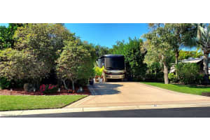 Lot 32 3001 W Riverbend Resort Blvd, Labelle