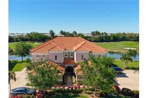 10271 Glastonbury Cir 202, Fort Myers