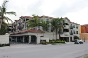 8011 Via Monty Carlo Way Way 2204, Estero