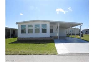 705 Blackburn Blvd, North Port