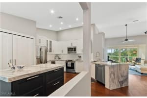23580 Sandycreek Ter 1605, Estero