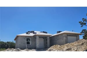 2505 15th St W, Lehigh Acres