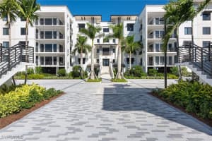1111 Central Ave 506, Naples