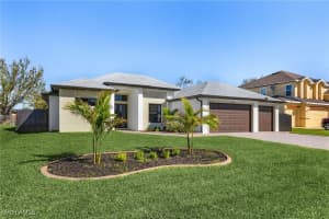 1925 Sw 3rd Ter, Cape Coral