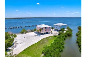 4581 Redfish Point Rd, Matlacha