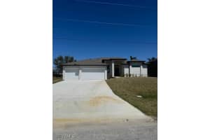 2101 Nw 8th Ter, Cape Coral