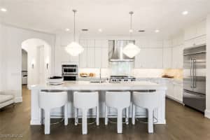16366 Corsica Way 201, Naples