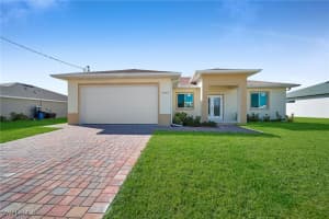 1122 Nw 15th Ter, Cape Coral