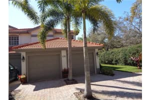 515 Laguna Royale Blvd 102, Naples