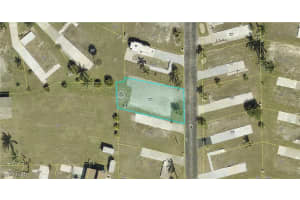 12 Cottonwood Dr, Fort Myers