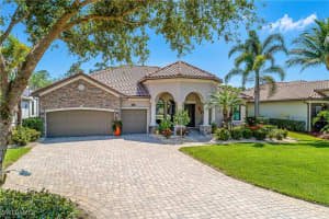 9489 Italia Way, Naples