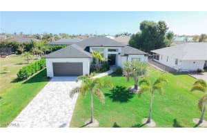 1716 Sw 44th Ter, Cape Coral
