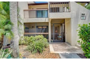 1810 Kings Lake Blvd 103, Naples