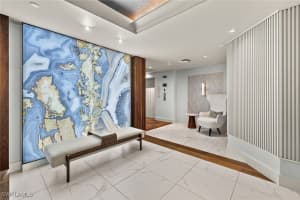 425 Dockside Dr 301, Naples