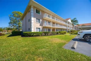 5980 Amherst Dr D202, Naples