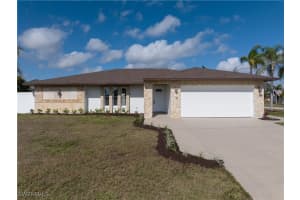 1725 Se 3rd St, Cape Coral