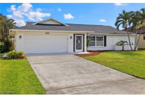 4709 Sw 25th Pl, Cape Coral