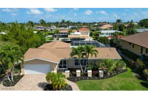 127 Sw 54th St, Cape Coral
