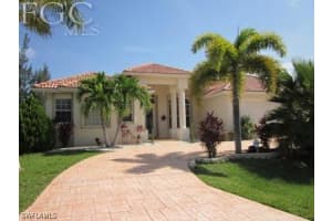 161 Se 17th St, Cape Coral