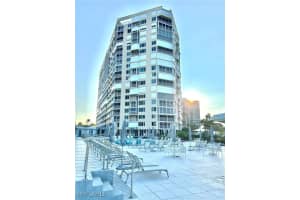4041 Gulf Shore Blvd N 108, Naples