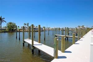 18008 San Carlos Blvd 25, Fort Myers Beach