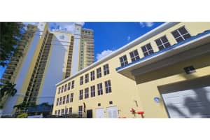 2797 1st St 804, Fort Myers