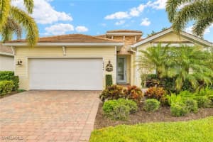 14546 Tropical Dr, Naples