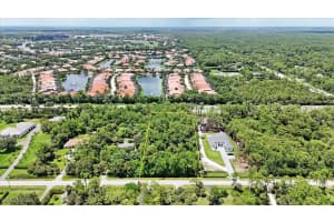 5665 Napa Woods Way, Naples