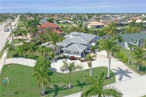 2417 Cape Coral Pkwy W, Cape Coral