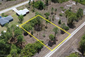 1052 Chandlee St, Lehigh Acres