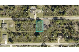 864 Chezy St E, Lehigh Acres