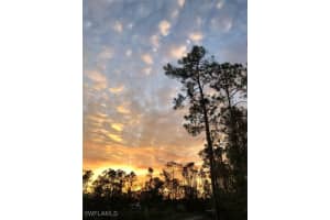 2303 Bayberry Ln, North Fort Myers