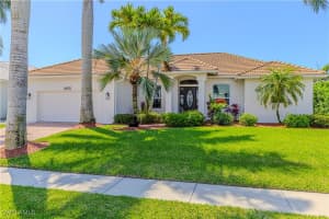 1633 Barbarosa Ct, Marco Island
