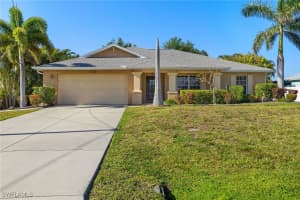 1405 Nw 10th St, Cape Coral