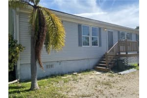 5527 Judith Rd, Bokeelia