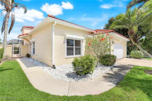 156 Sabal Lake Dr, Naples