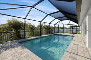 1906 Nw 21st Pl, Cape Coral
