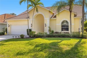 24929 Bay Cedar Dr, Bonita Springs