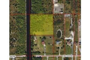 4023 24th Ave Ne, Naples