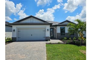 24835 Marina Del Ray Dr, Bonita Springs