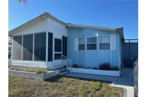 459 Sharks Pt, North Port